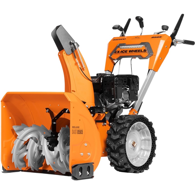 Изображение товара Бензиновый снегоуборщик Daewoo DAST 8565 мощный и надежный