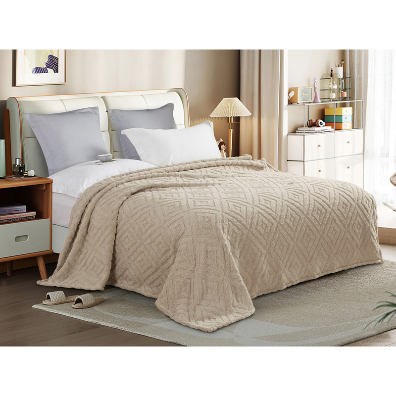 Изображение товара Плед Cleo Gammi микрофибра 180x200 см бежевый гипоаллергенный мягкий уютный