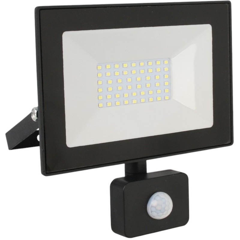 Изображение товара Светодиодный прожектор Ultraflash с датчиком движения 30 Вт IP65 холодный белый
