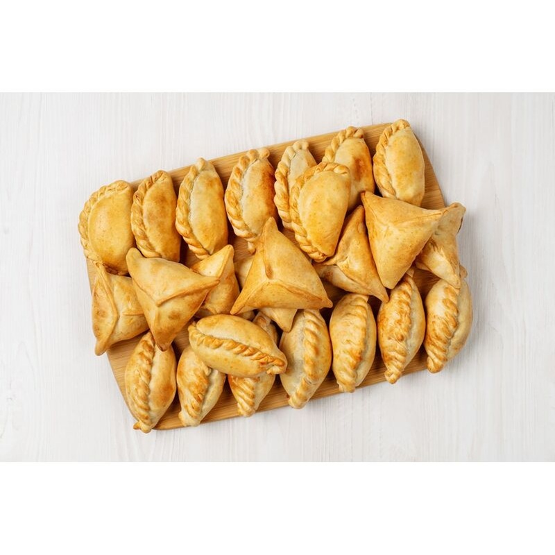 Изображение товара Набор Ассорти эмпанадас на 5-10 персон с курицей и говядиной