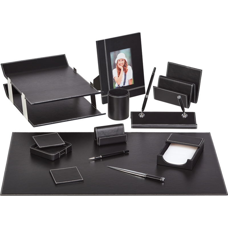 Изображение товара Набор настольный кожаный 10 предметов с подарочной упаковкой