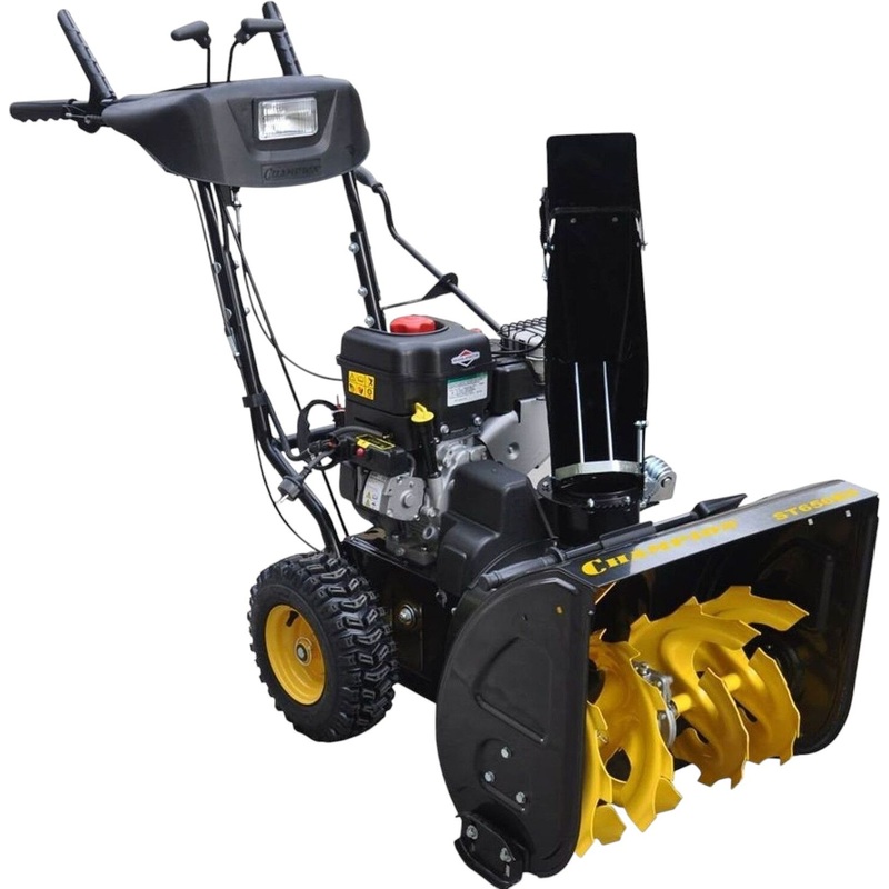 Изображение товара Бензиновый снегоуборщик Champion ST656BS двухступенчатый мощностью 6.5 л.с.