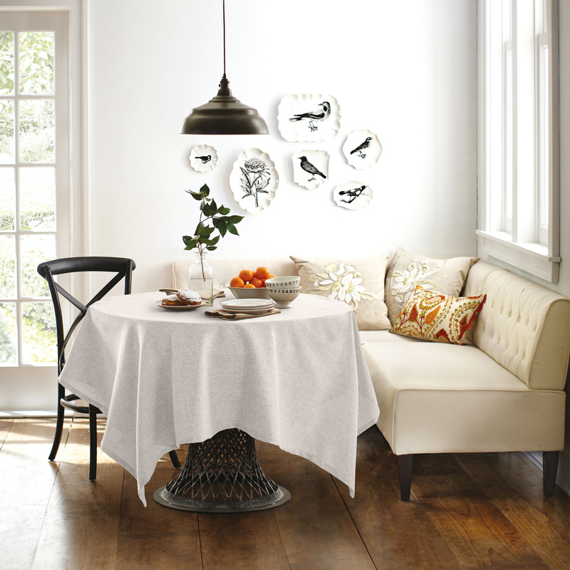 Изображение товара Скатерть на стол Волшебная Ночь 165x200 см из полиэстера рогожка светло-бежевая