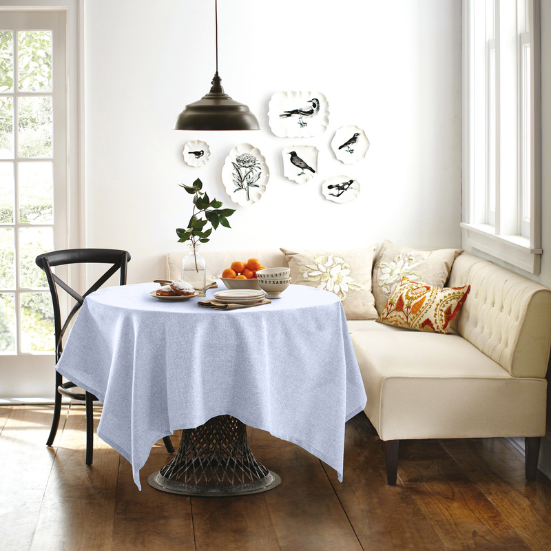 Изображение товара Скатерть на стол Волшебная Ночь 165х200 см светло-голубая