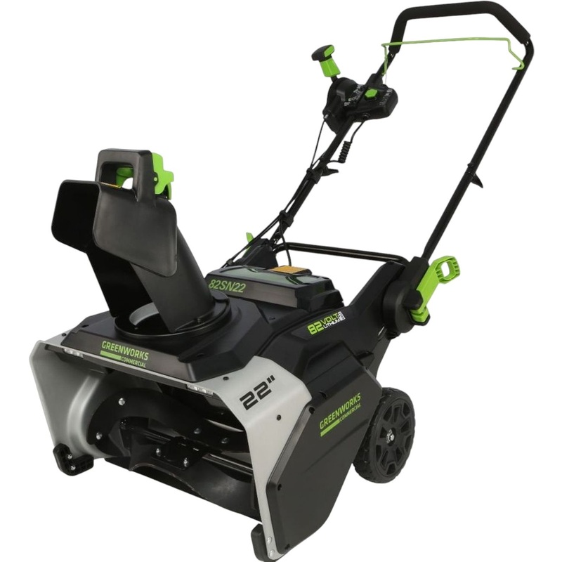 Изображение товара Аккумуляторный снегоуборщик Greenworks GD82STK5 82V мощность 5Ач против низкого шума