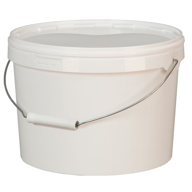 Изображение товара Пластиковое ведро 11 литров белое с крышкой и металлической ручкой