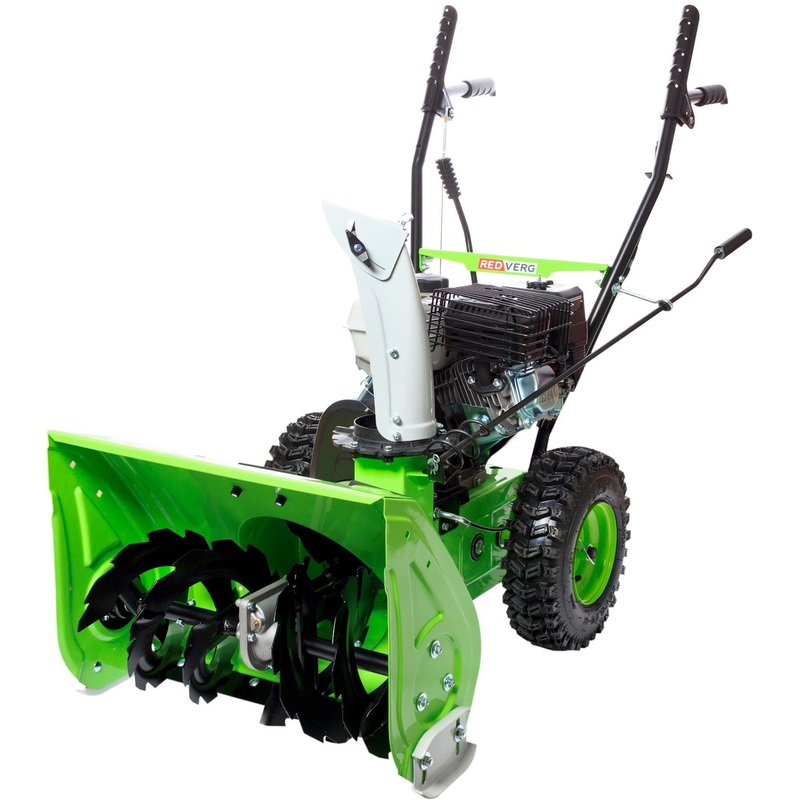 Изображение товара Снегоуборщик бензиновый RedVerg RD-SB56/7W для эффективной уборки снега
