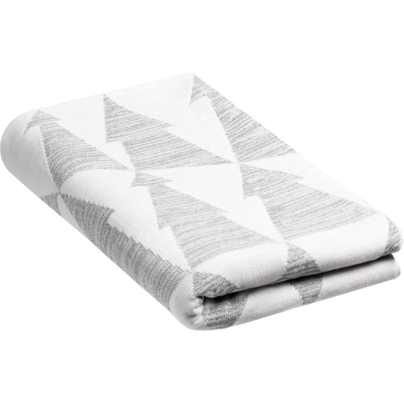 Изображение товара Плед Teplo Танцующий лес акрил 110x150 см белый серый скандинавский стиль