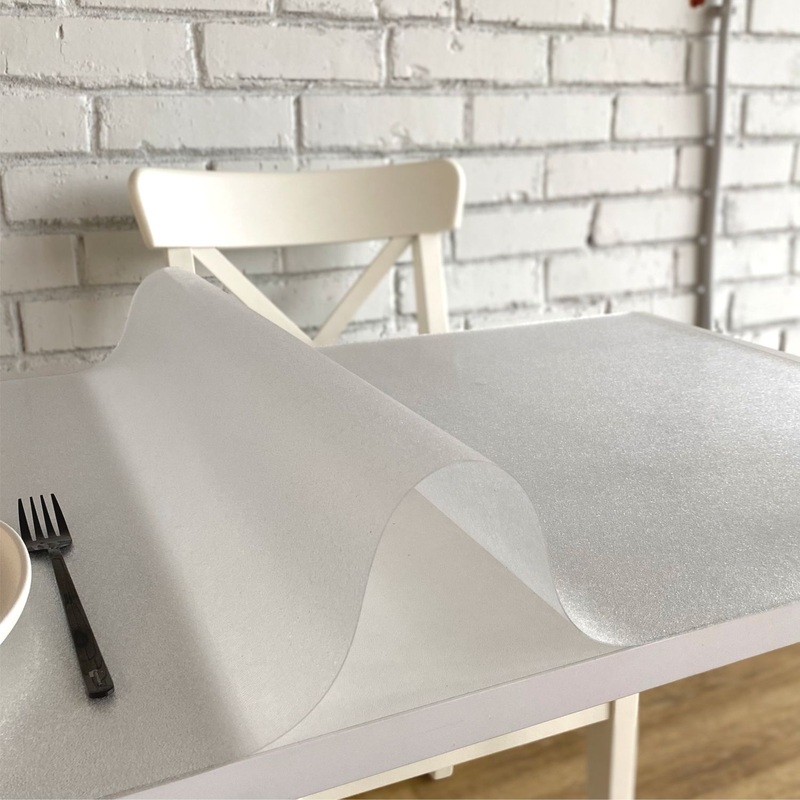 Изображение товара Гибкая скатерть из ПВХ на стол 80x120 см Dekorelle прозрачная