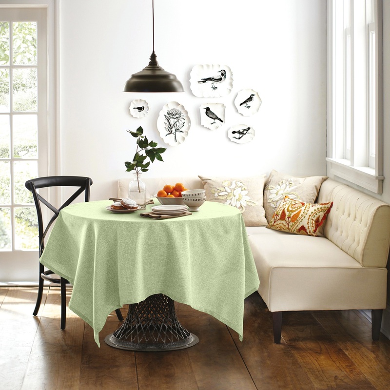 Изображение товара Скатерть на стол прямоугольная Волшебная Ночь 165х200 см полиэстер рогожка зелёная