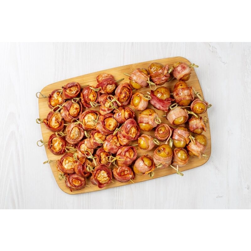 Изображение товара Мини-картофель и шампиньоны в беконе на 5-10 персон