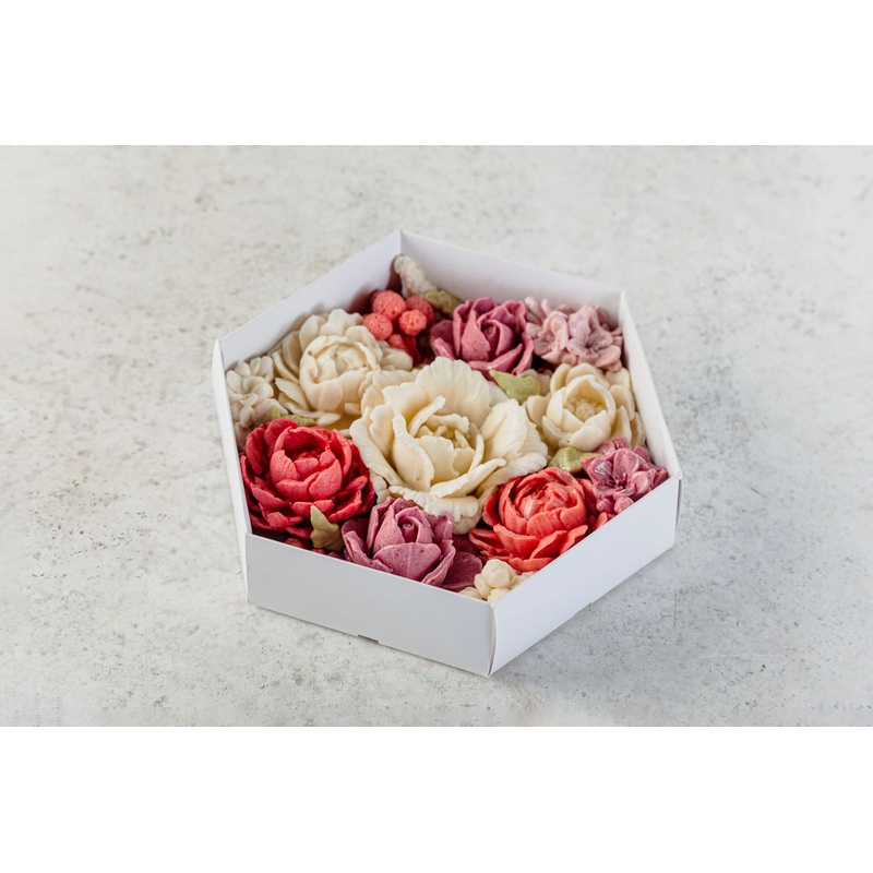 Изображение товара Десерт Зефирные цветы 780 г набор из 2 штук вручную оформленные