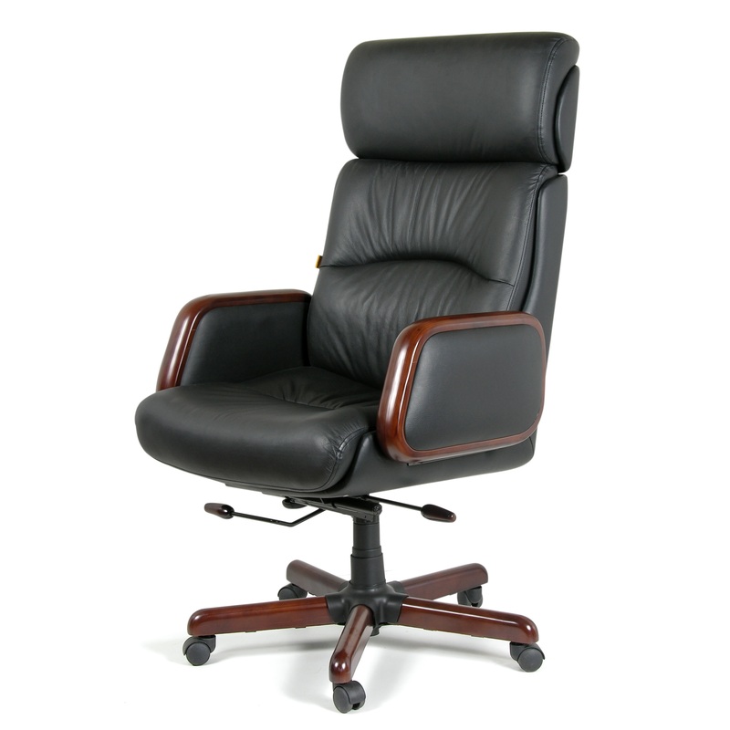 Изображение товара Кресло для руководителя 417 чёрное с натуральной кожей и металлом