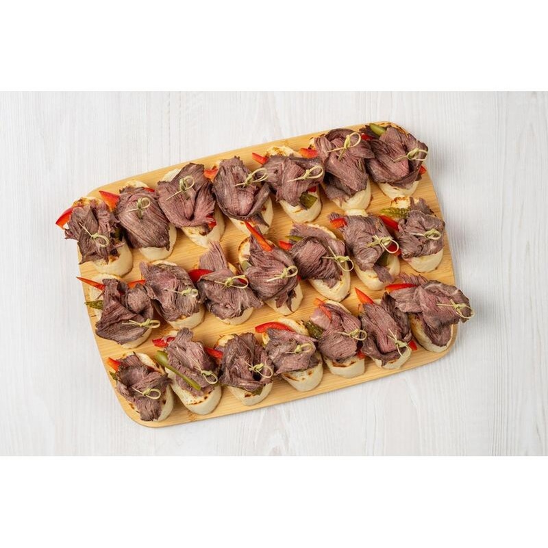 Изображение товара Фуршетный сет брускетт с ростбифом для 5-10 персон