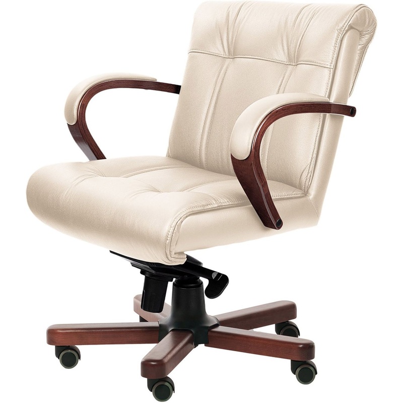 Изображение товара Офисное кресло руководителя Multi-Office Paris B из натуральной кожи без подголовника