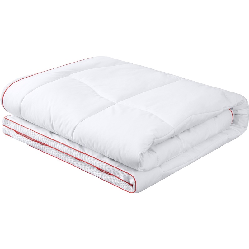 Изображение товара Одеяло Verossa Airy Royal 200х220 см стеганое с кантом белое