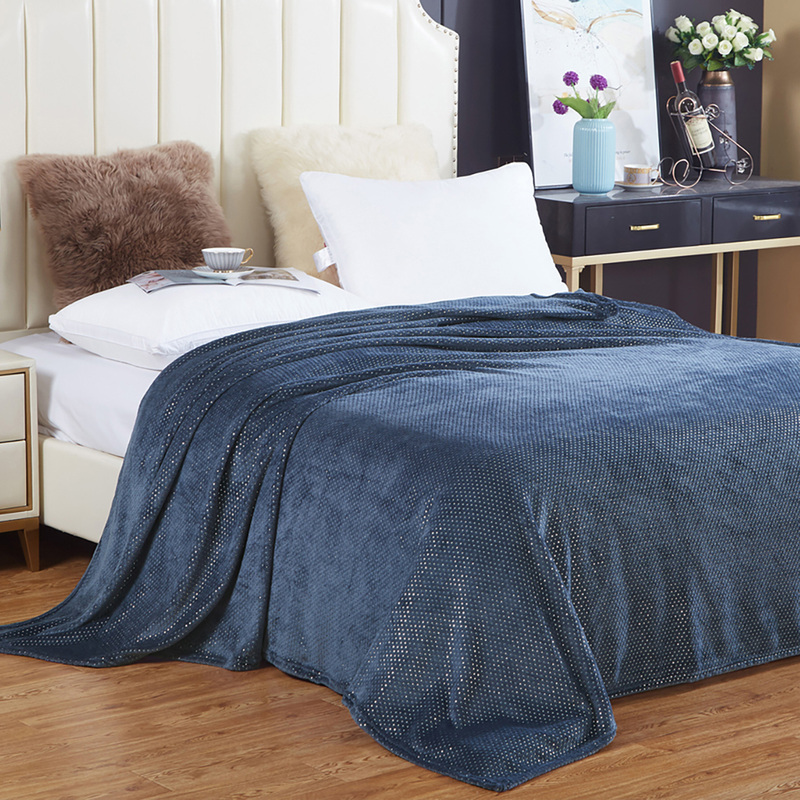 Изображение товара Плед Cleo Luna велсофт 180x200 см синий гипоаллергенный мягкий