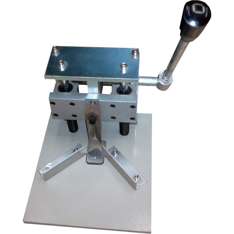 Изображение товара Обрезчик углов Bulros DC-30 ручной с ножом R6 до 30 мм