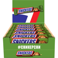 Шоколадный батончик Snickers с лесным орехом 81 г