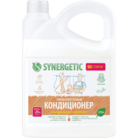 Кондиционер для белья Synergetic Миндальное молочко 2.75 л